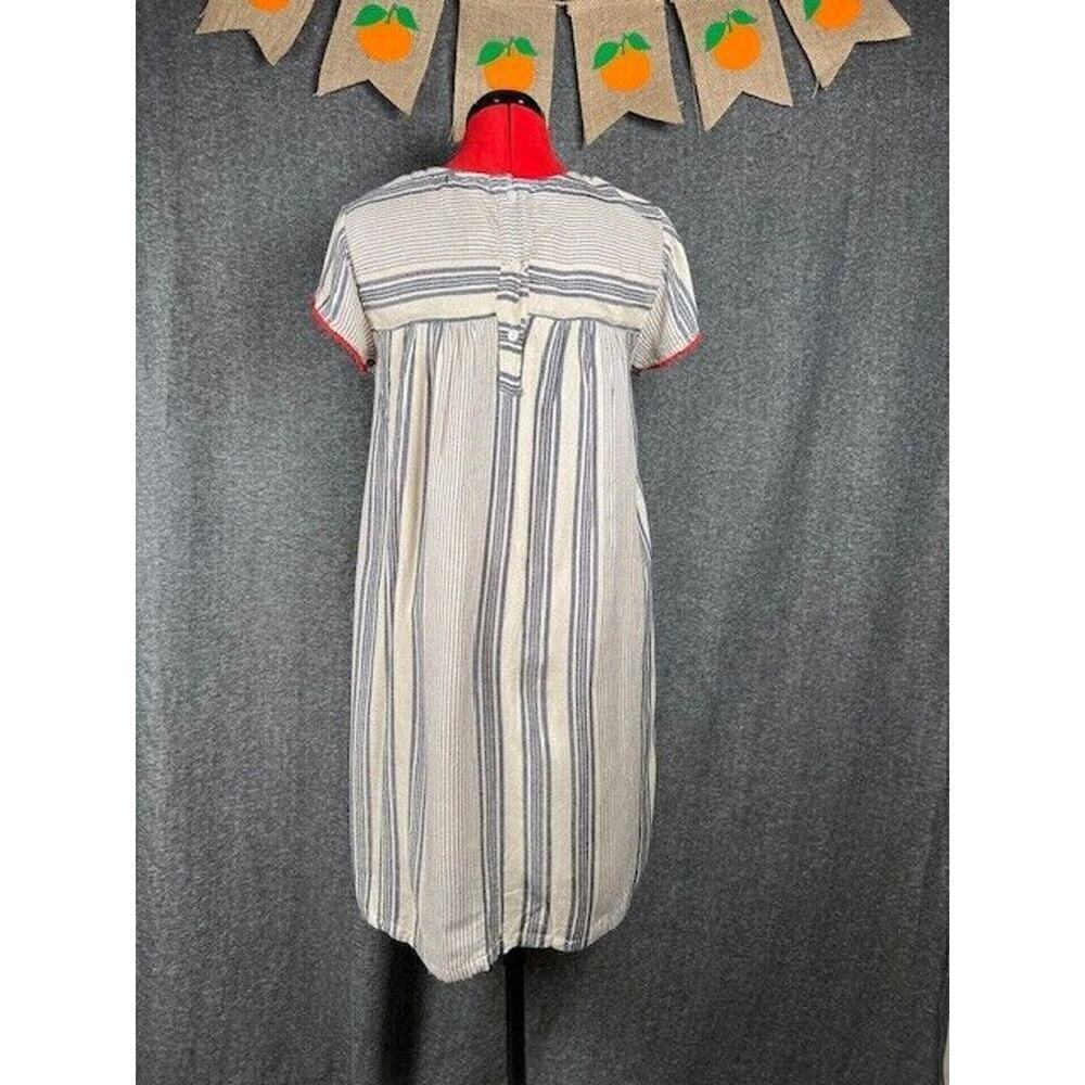 THML Crocheted Sleeve Trim Dress Tan with Blue Stripes Lined Womens XSmall - Picture 4 of 10